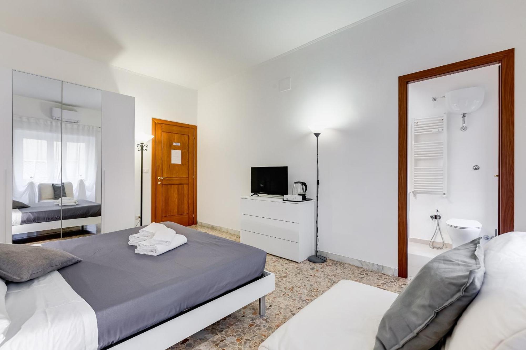 Trastevere Homestay Рим Экстерьер фото